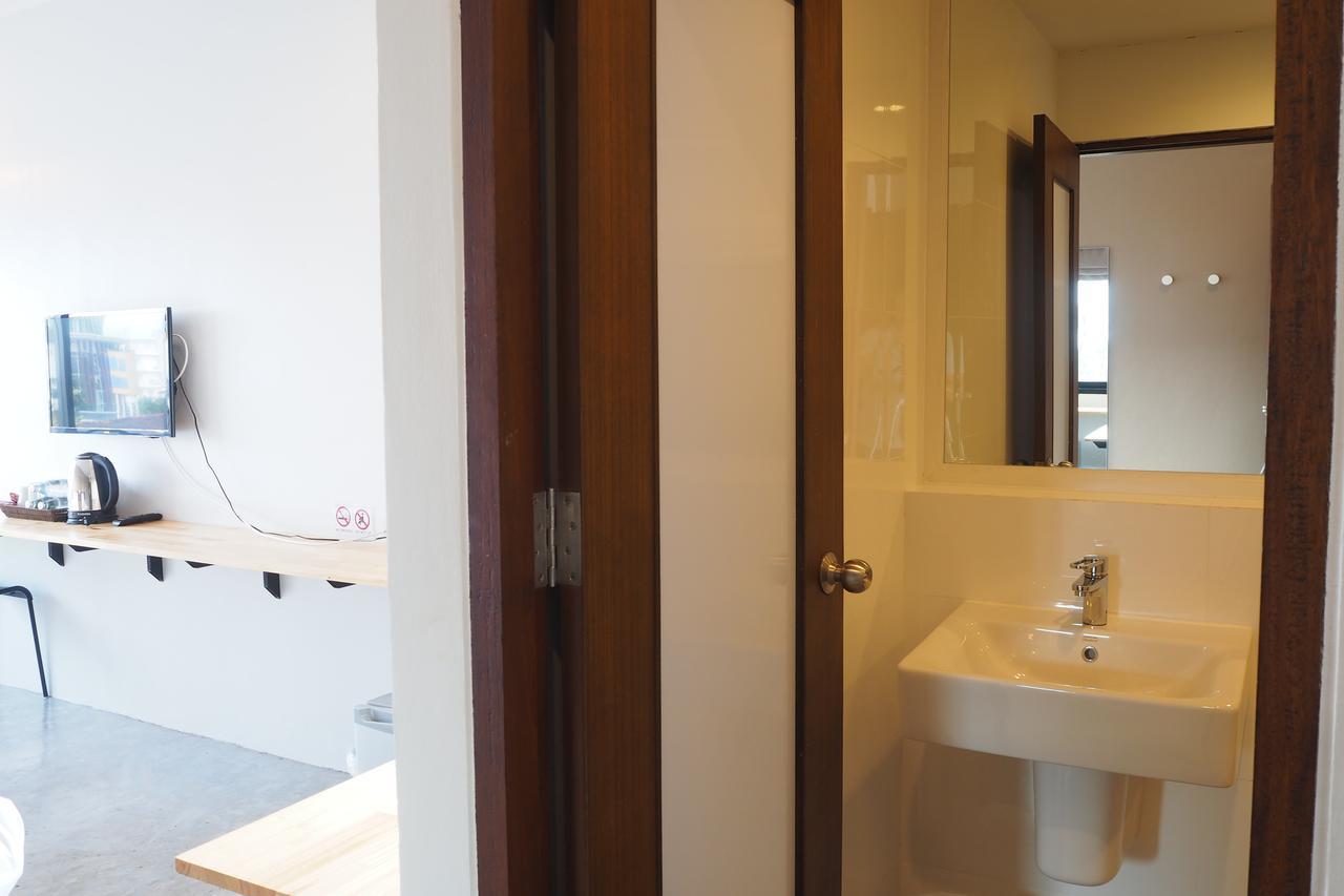 Apartamento A3 Living Surat Thani Exterior foto